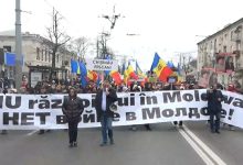 Photo of foto, video, update | Simpatizanții lui Șor, din nou la protest: Persoane reținute și transportul public sistat