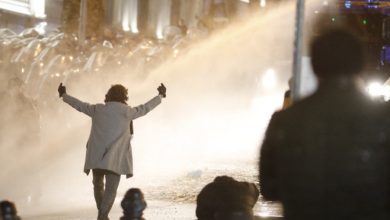 Photo of foto, video | Proteste în Georgia: Poliția a folosit gaze lacrimogene și tunuri cu apă