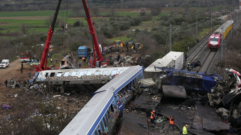 Photo of Bilanțul accidentului feroviar din Grecia a ajuns la 46 de morți, dar încă există persoane dispărute