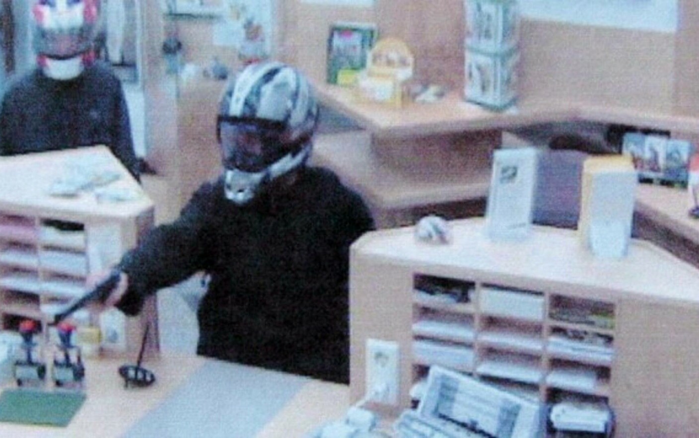 Photo of Un bărbat din R. Moldova, care a jefuit o bancă din Austria, a fost prins după 19 ani