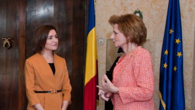 Photo of foto | Maia Sandu, primită la Casa Regală a României. A plantat un stejar în grădina Palatului Elisabeta