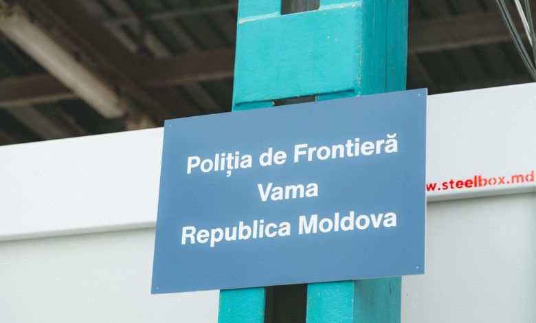 Photo of Rânduri electronice: Transportatorii își vor putea programa ora exactă la care planifică să treacă frontiera