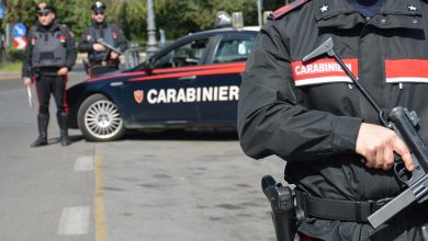 Photo of Un moldovean, reținut în Italia. A mers la carabinieri și le-a cerut droguri