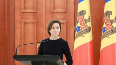 Photo of Maia Sandu, mesaj de Ziua Unirii Basarabiei cu România: „Să punem în valoare legăturile dintre oamenii de pe cele două maluri ale Prutului”