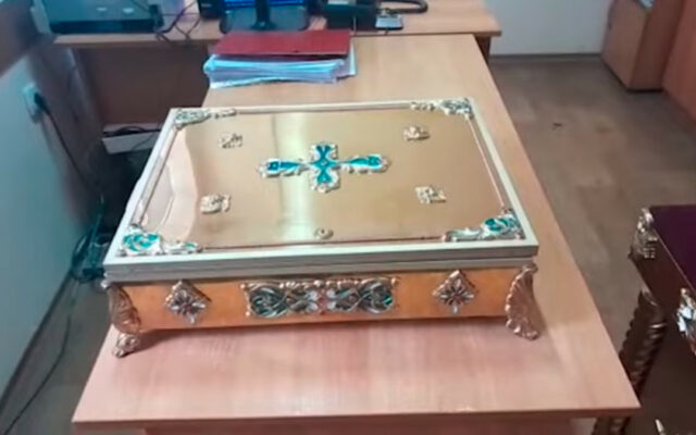 Photo of video | Un moldovean a încercat să scoată din Ucraina moaștele a 80 de sfinți și alte obiecte bisericești