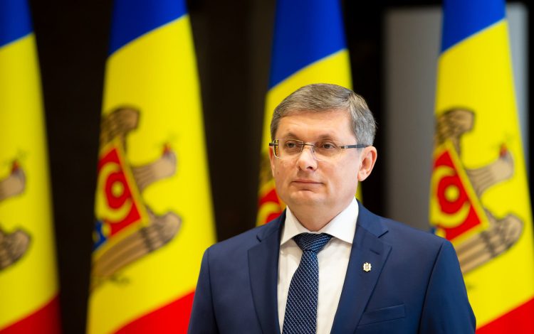 Photo of Președintele Parlamentului, la un an de când R. Moldova a devenit țară candidată pentru aderarea la UE: „Vom continua ferm pe această cale”