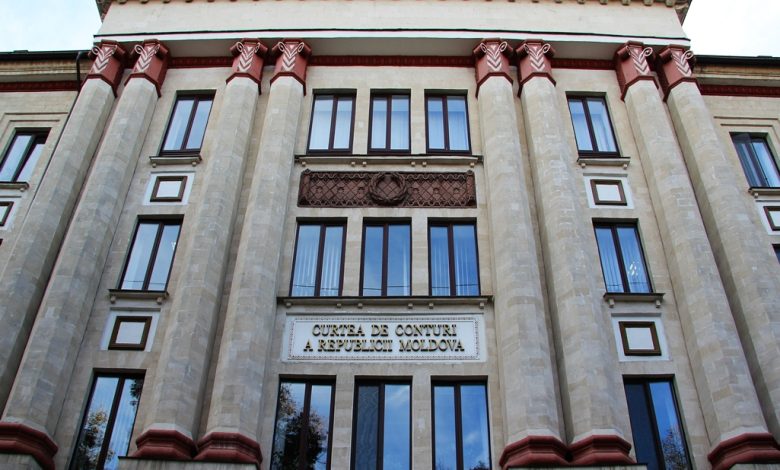 Photo of Curtea de Conturi cere salarii mai mari pentru angajații instituției