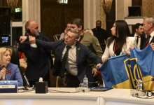 Photo of video | Bătaie între delegațiile ruse și ucrainene prezente la un forum parlamentar în Turcia