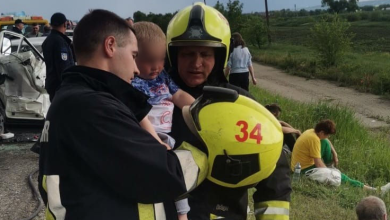 Photo of foto | Gest emoționant din partea a doi pompieri, surprins în accidentul de la Orhei, soldat cu 3 morți