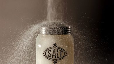 Photo of Moldovenii consumă de două ori mai multă sare decât cantitatea recomandată de OMS