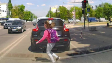 Photo of video | Reacție exemplară a șoferilor! Botanica: Fetiță la un pas de accident după ce a traversat neregulamentar strada