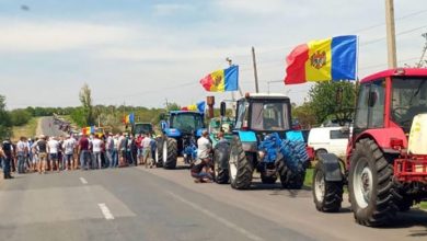 Photo of Fermierii își scot tehnica la acțiuni de protest în toată țara