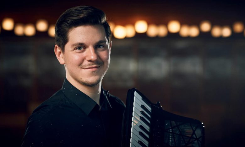 Photo of Un acordeonist moldovean a câștigat unul din cele mai importante premii muzicale din Danemarca