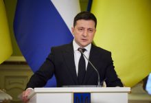 Photo of Ucraina: Preşedintele Zelenski califică distrugerea barajului drept o „bombă ecologică de distrugere în masă”