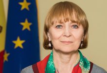 Photo of Ala Nemerenco: Salariile în sistemul medical vor crește. Sunt cifre mari, nu mai vreau să ne jucăm cu sume mici