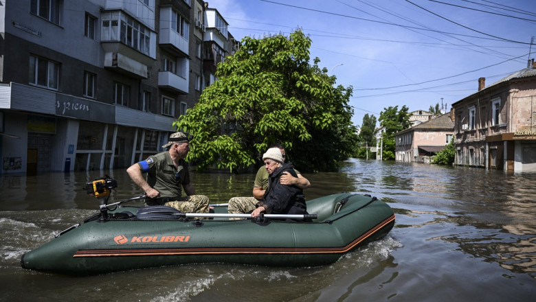 Photo of Primele decese după distrugerea barajului Nova Kahovka, rușii trag asupra salvatorilor, spune Zelenski