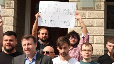 Photo of video | Flashmob organizat de CUB în fața MAI: „Cerem demisia lui Vasiloi și Revenco”