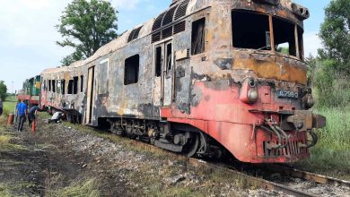 Photo of foto | Locomotivă cuprinsă de flăcări în apropiere de gara din Ungheni