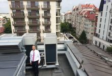 Photo of Ambasadorul UE la Chișinău, pe acoperișul oficiului său: „Antene satelit nu avem”