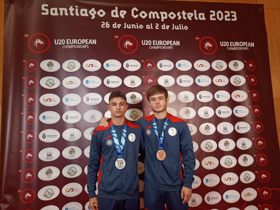Photo of Argint și bronz pentru Republica Moldova la Campionatul European de Lupte Libere U-20