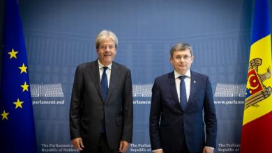 Photo of Președintele Parlamentului s-a întâlnit cu Comisarul european pentru economie: R. Moldova are nevoie de susținere și de investiții