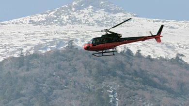 Photo of Un elicopter cu turiști s-a prăbușit lângă muntele Everest. Cinci oameni au murit, o a șasea persoană este dispărută