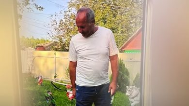 Photo of video | Un italian a murit suspect într-un sat din R. Moldova. Iubita lui respinge învinuirile care i se aduc