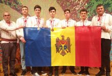 Photo of Elevii din R. Moldova au obținut o medalie de argint și două medalii de bronz la Olimpiada Internațională de Fizică