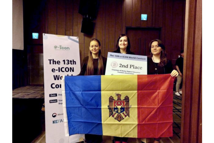 Photo of Două eleve din Florești au luat locul II la concursul de aplicații mobile din Coreea de Sud