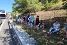 Photo of Un autocar cu 54 de cetățeni moldoveni, avariat pe o autostradă din Franța