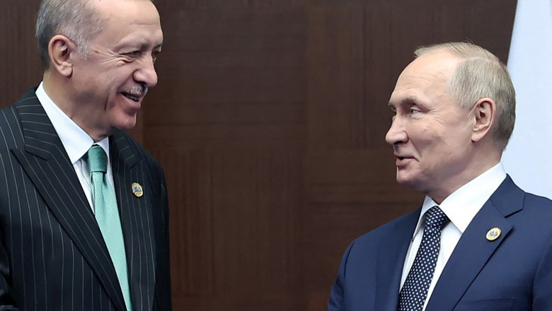 Photo of Putin se teme să iasă din Rusia? Președintele rus l-a chemat pe Erdogan la Soci