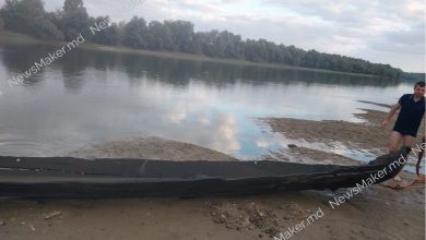 Photo of foto | În râul Nistru a fost găsită o barcă veche, din lemn care „ar putea avea câteva secole sau chiar o mie de ani”