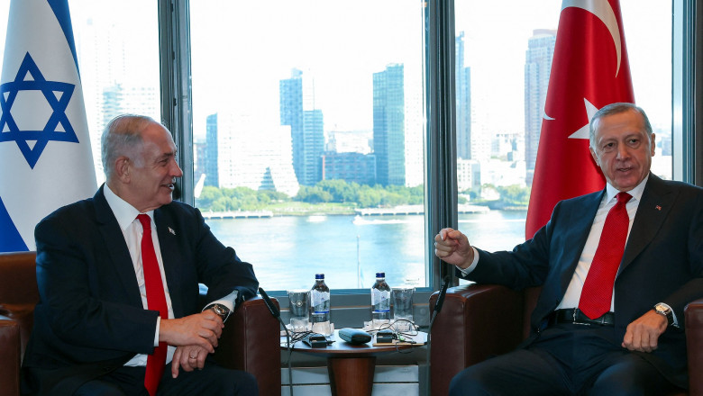 Photo of Întâlnire importantă între Netanyahu și Erdogan, după mai bine de 10 ani de tensiuni între Israel și Turcia