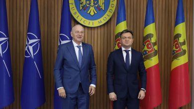 Photo of Șeful adjunct al NATO, la Chișinău, despre riscurile la care e supus Chișinăul: „R. Moldova aparține familiei democraților europene”