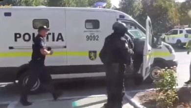 Photo of video | Un moldovean considerat deosebit de periculos și căutat din 2005 a fost extrădat din Bulgaria