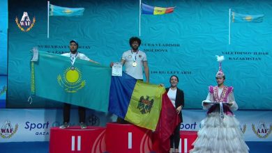 Photo of foto | Aur la Campionatul Mondial de Armwrestling: De Ziua Limbii Române, imnul R. Moldova a răsunat în Kazahstan