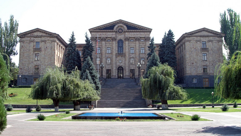 Photo of Armenia a ignorat avertismentele Rusiei și a ratificat aderarea la Curtea Penală Internațională