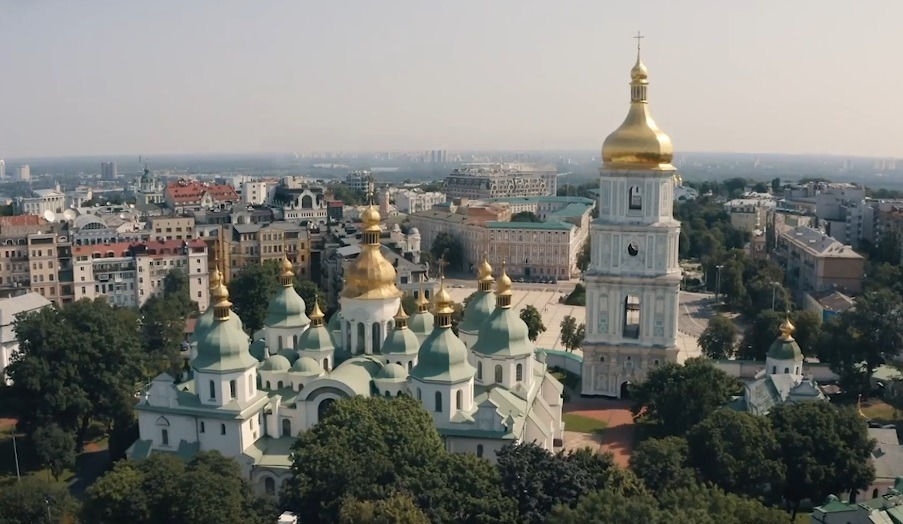 Photo of Parlamentul ucrainean a votat interzicerea Bisericii Ortodoxe Ucrainene, acuzată de acțiuni pro-ruse