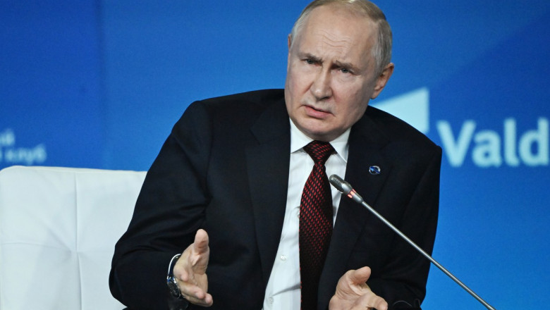 Photo of Vladimir Putin susține că misiunea Rusiei este să „construiască o nouă lume”