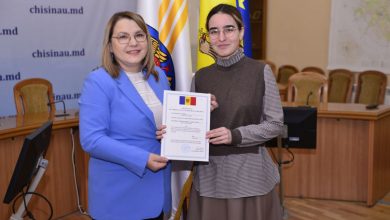 Photo of foto | 14 persoane au depus jurământul pentru obținerea cetățeniei R. Moldova. Din ce țări provin