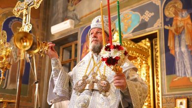 Photo of Mitropolitul Vladimir convoacă o adunare cu toți protopopii și stareții, după scrisoarea unui grup de preoți care cer aderarea la Patriarhia Română