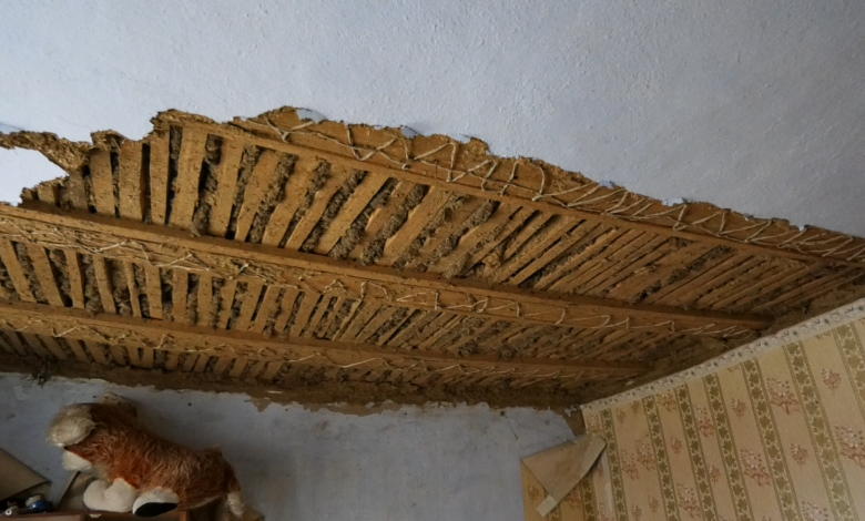 Photo of video | Trei copii din Căușeni au ajuns la spital după ce a căzut o bucată de tavan peste ei