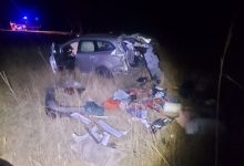 Photo of foto | O mașină în care se aflau doi copii, grav avariată