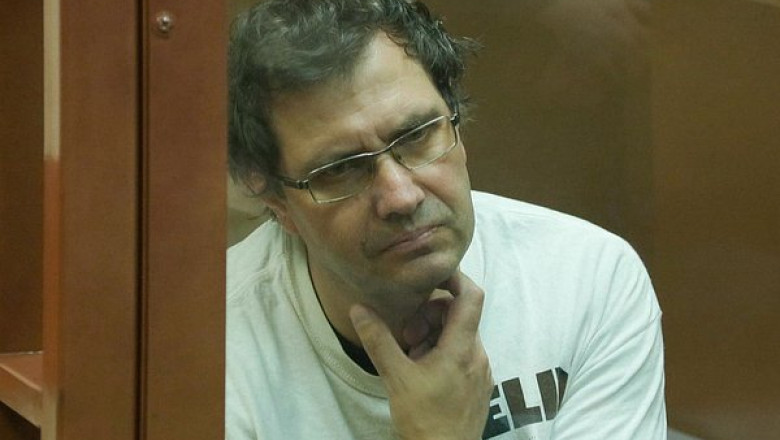 Photo of Un bărbat a fost confundat de inteligența artificială cu un criminal în serie și a fost băgat la închisoare