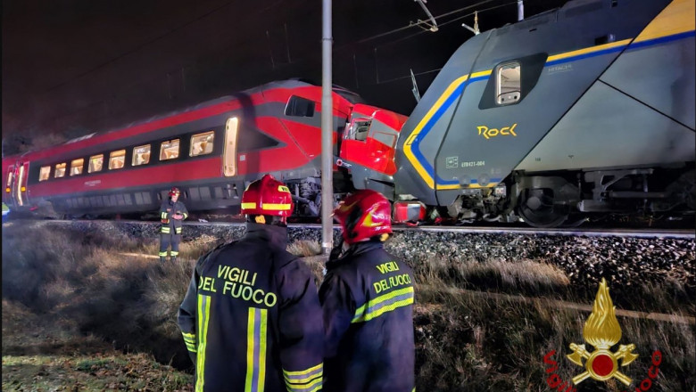 Photo of video | Italia: Cel puţin 17 răniţi în urma unei coliziuni între două trenuri