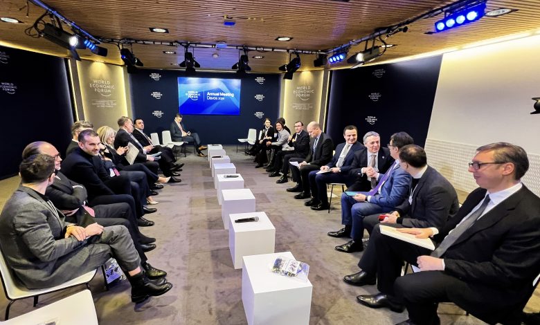 Photo of Premierul Recean, în discuții cu lideri europeni, la Davos: „R. Moldova este interesată de intensificarea colaborării bilaterale”