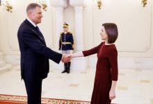 Photo of Maia Sandu a avut întrevederi la București cu președintele, premierul României și mai mulți conaționali