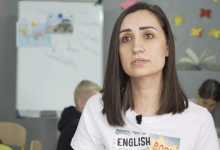 Photo of video | Copiii din Peresecina învăță engleza într-un mod inedit. Cum o profesoară și-a transformat visul în realitate cu sprijinul UE