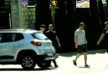 Photo of video | Patru moldoveni au furat bunuri în sumă de 5.000.000 lei din UE. 20 de percheziții desfășurate în Chișinău