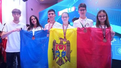 Photo of Argint și bronz pentru elevii moldoveni la Olimpiada Balcanică de Matematică din Turcia